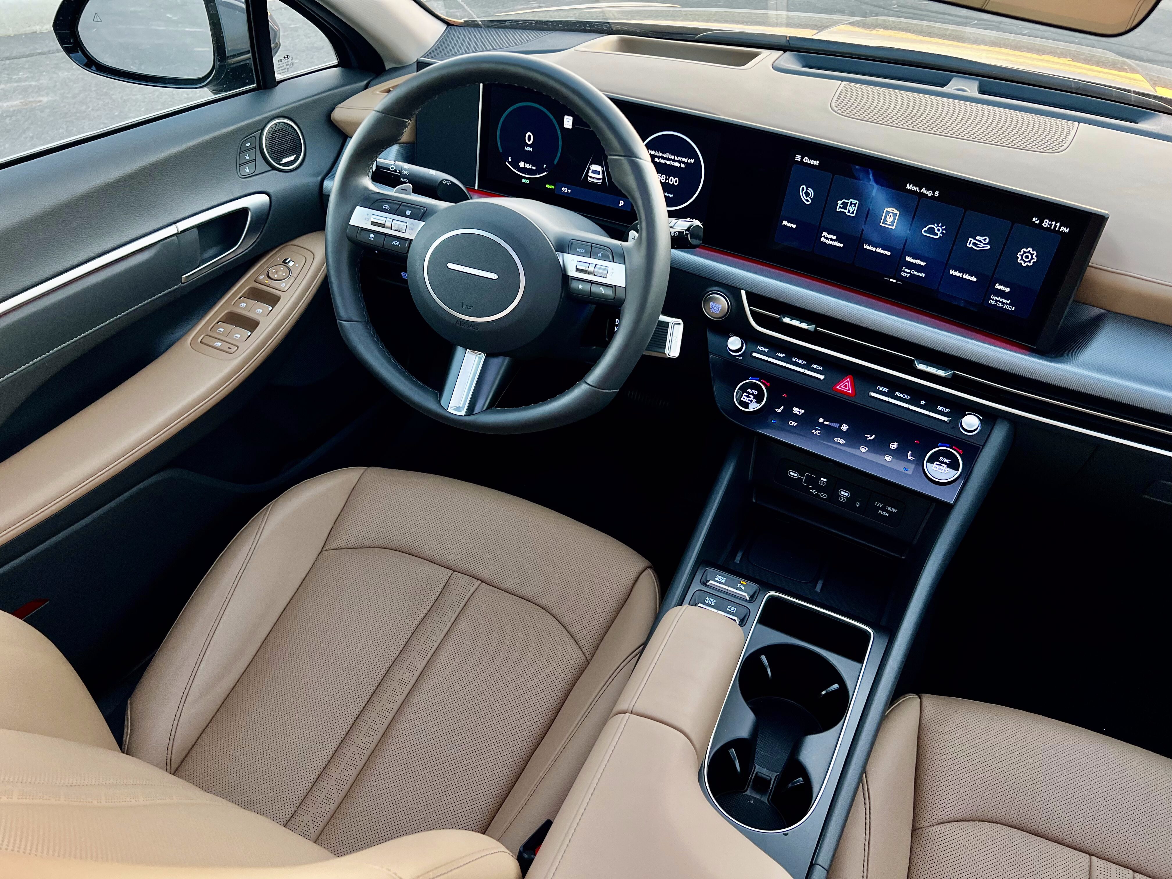 2025 Hyundai Sonata Hybrid Limited interior