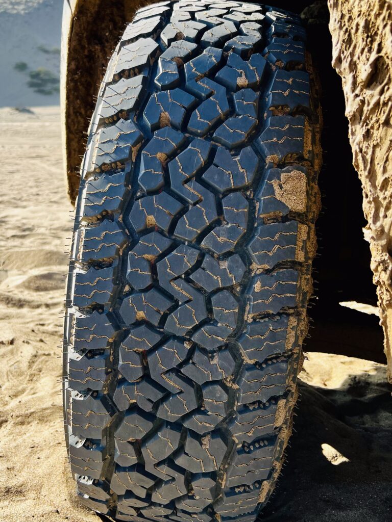 Cosmo Tires GRIPIT XT off road tire thread